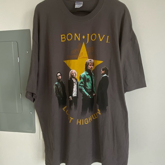Bon Jovi Shirt - Picture 4 of 6